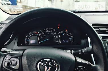 Седан Toyota Camry 2015 в 