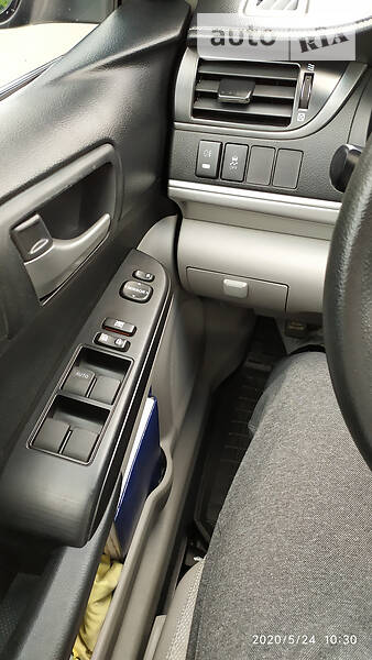 Седан Toyota Camry 2012 в Днепре