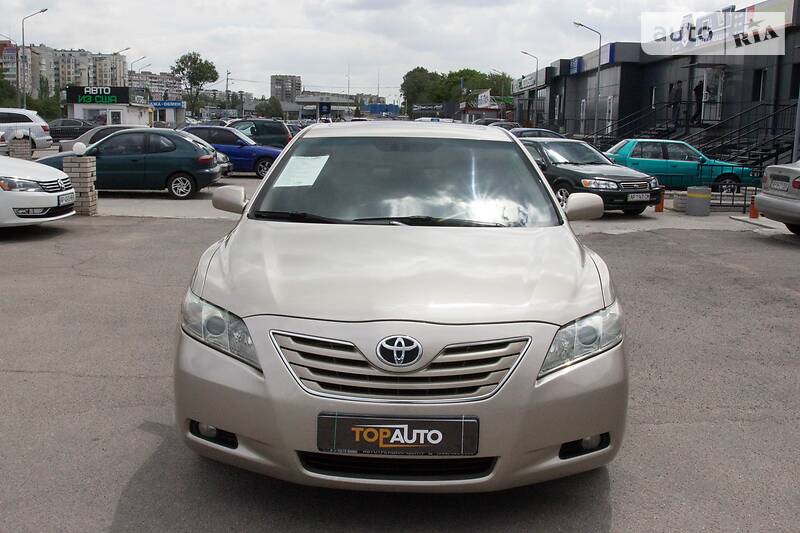 Седан Toyota Camry 2006 в Запоріжжі