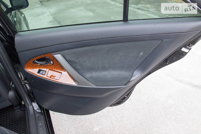 Седан Toyota Camry 2008 в Запоріжжі