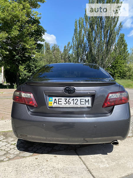 Седан Toyota Camry 2006 в Кривому Розі