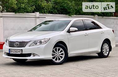 Toyota Camry 2013