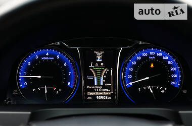 Седан Toyota Camry 2015 в 