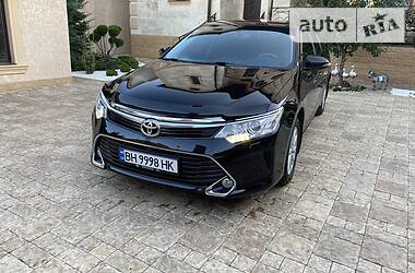 Седан Toyota Camry 2017 в 