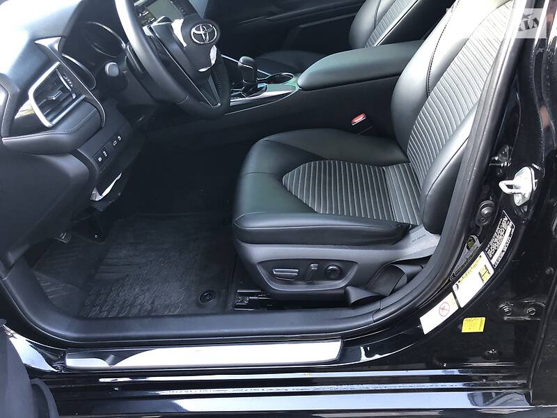 Седан Toyota Camry 2019 в Рівному фото 21 Седан Toyota Camry 2019 в Рівному