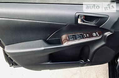 Седан Toyota Camry 2017 в 