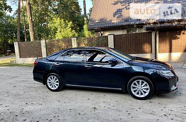 Седан Toyota Camry 2013 в 