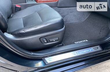 Седан Toyota Camry 2013 в 