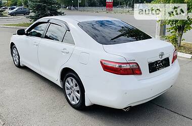 Седан Toyota Camry 2009 в Києві