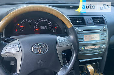 Седан Toyota Camry 2007 в Киеве