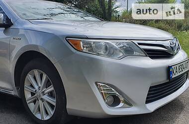 Седан Toyota Camry 2012 в 