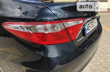 Седан Toyota Camry 2015 в 