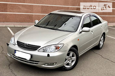 Седан Toyota Camry 2005 в 