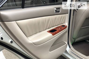 Седан Toyota Camry 2005 в 