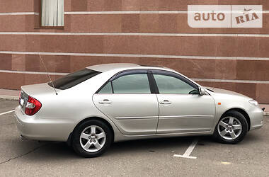 Седан Toyota Camry 2005 в 