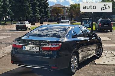 Седан Toyota Camry 2016 в Днепре