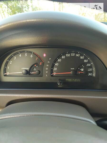 Седан Toyota Camry 2004 в Овидиополе