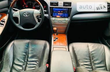 Седан Toyota Camry 2008 в Киеве