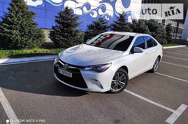 Toyota Camry 2016