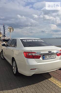 Седан Toyota Camry 2013 в Одессе