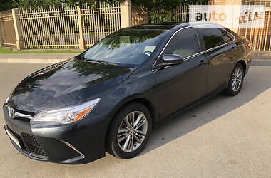 Toyota Camry 2015