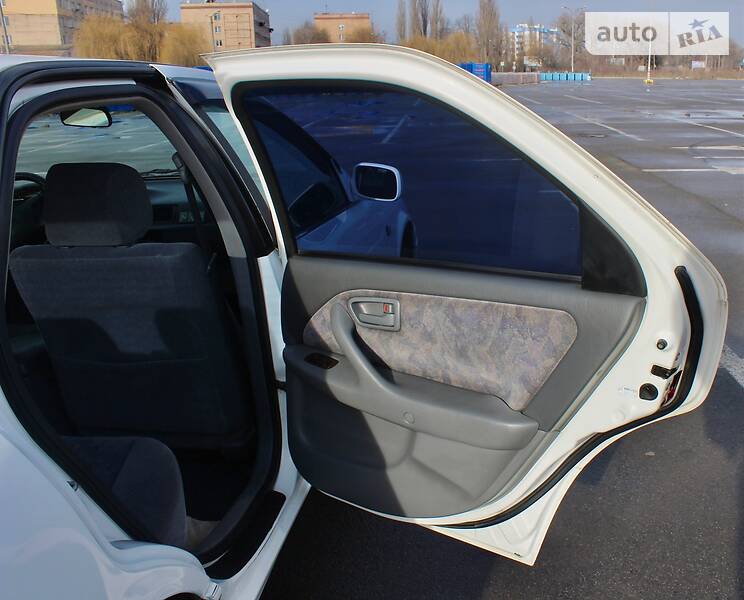 Седан Toyota Camry 1997 в Каменец-Подольском фото 12 Седан Toyota Camry 1997 в Каменец-Подольском