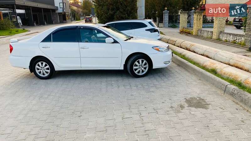 Седан Toyota Camry 2004 в Львове фото 3 Седан Toyota Camry 2004 в Львове