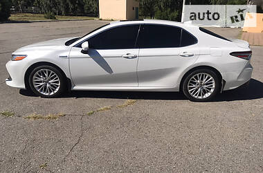 Седан Toyota Camry 2020 в Одессе