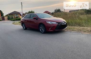 Toyota Camry 2016