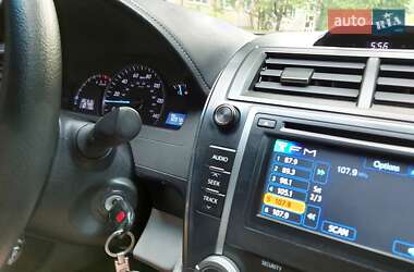 Седан Toyota Camry 2012 в 