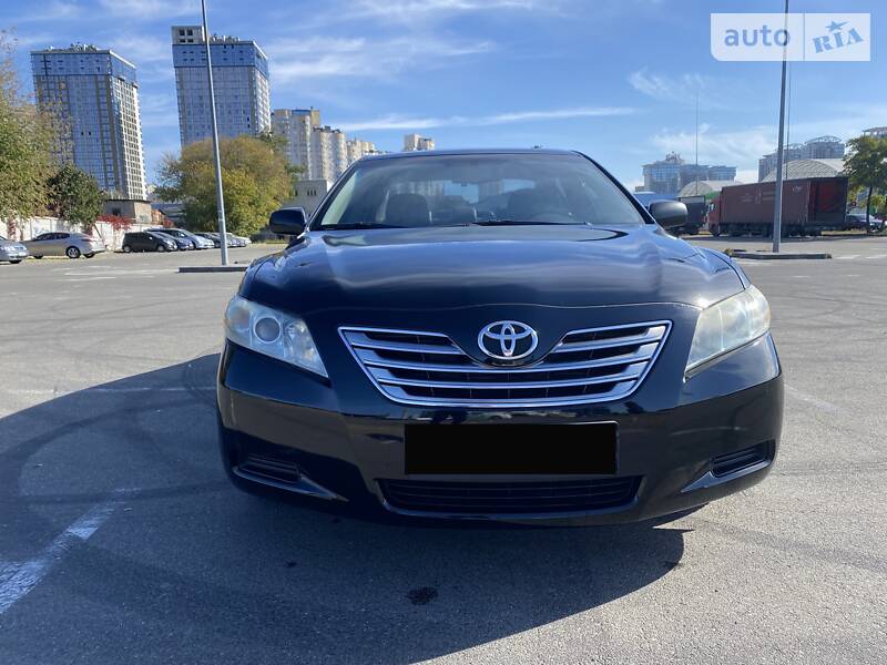 Седан Toyota Camry 2008 в Києві