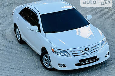 Седан Toyota Camry 2010 в Одессе