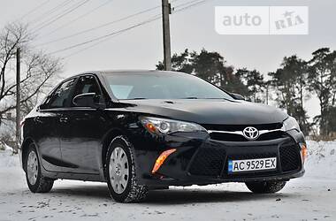 Toyota Camry 2017