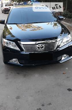 Toyota Camry 2012