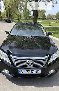 Седан Toyota Camry 2012 в 