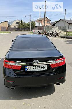 Седан Toyota Camry 2012 в 