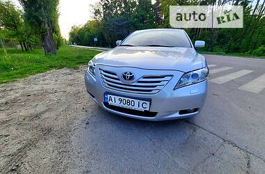 Седан Toyota Camry 2008 в Києві