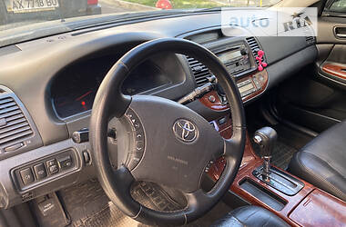 Седан Toyota Camry 2005 в Полтаві