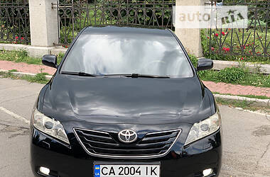 Седан Toyota Camry 2007 в Умани