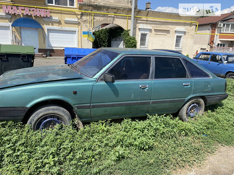 Хэтчбек Toyota Camry 1983 в Одессе