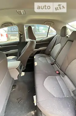 Toyota Camry 2020