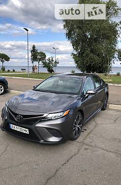 Toyota Camry 2020