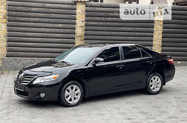 Toyota Camry 2010