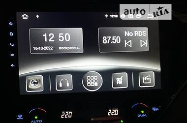 Седан Toyota Camry 2020 в Кривом Роге