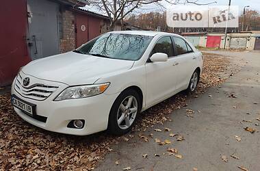 Toyota Camry 2011