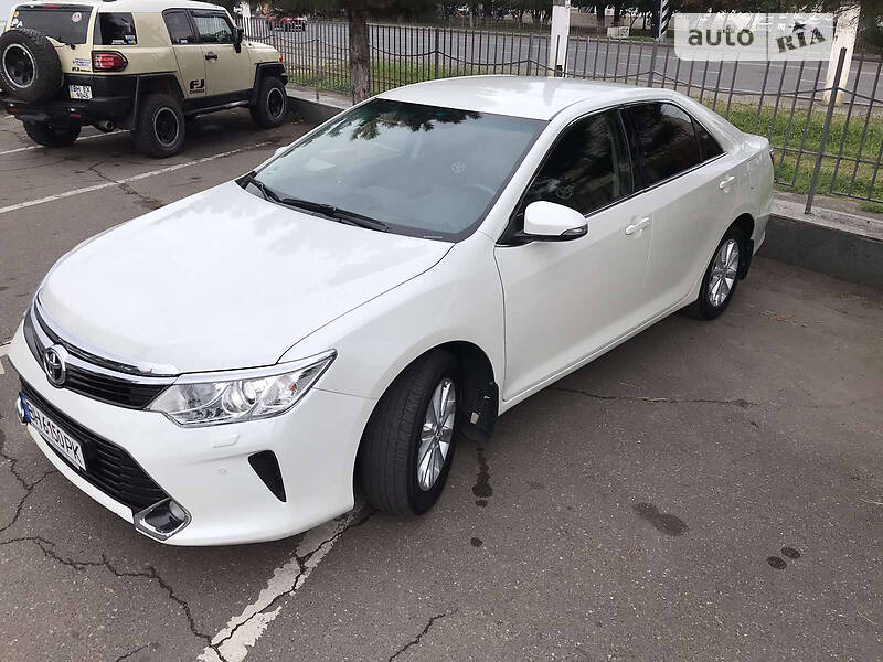 Седан Toyota Camry 2016 в Одесі