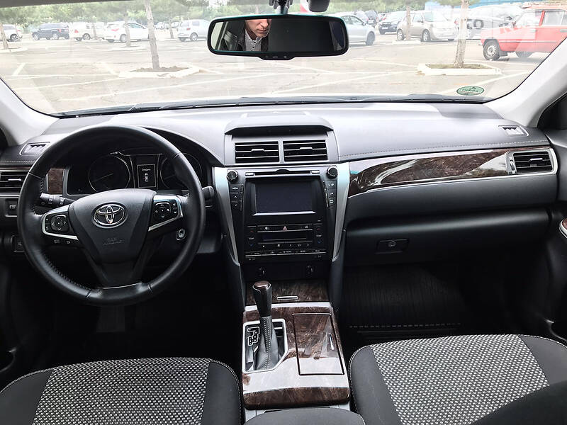 Седан Toyota Camry 2016 в Одесі