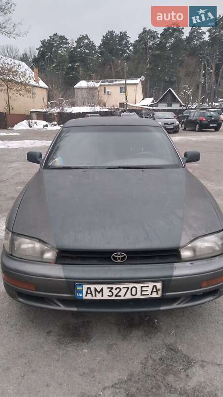 Седан Toyota Camry 1995 в Житомире