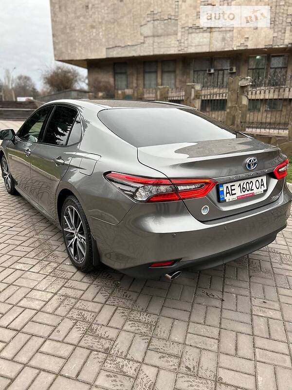 Седан Toyota Camry 2021 в Каменском