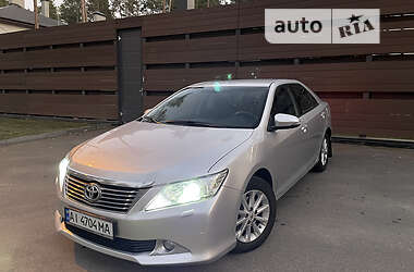 Toyota Camry 2011